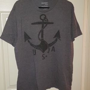 Mens Old Navy Large Tshirt